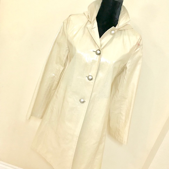 SAKS LUXURY RAINCOAT